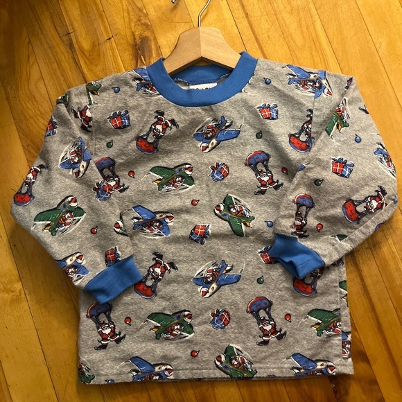 Simply Basic Holiday Themed Vintage Top 5 - Picture 10 of 10